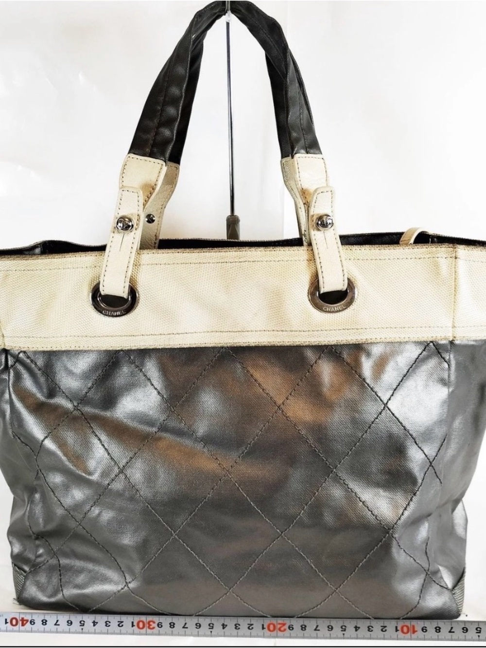 CHANEL Quilted Metallic Black Tote with Cream Accents - Picture 2 of 9
